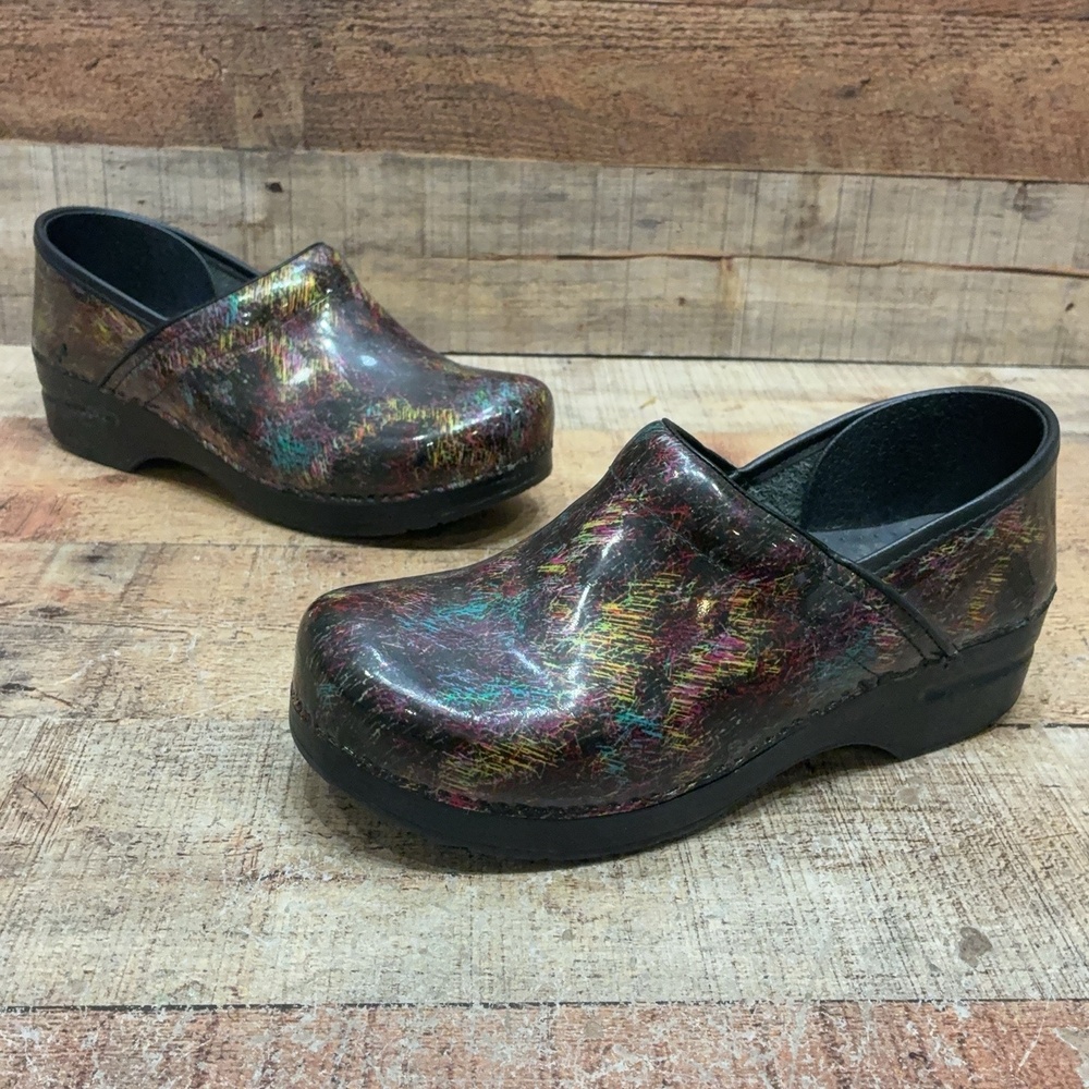 Dansko Professional Clogs Womens Size 9.5 40 Multicolor Patent Leather Shoes